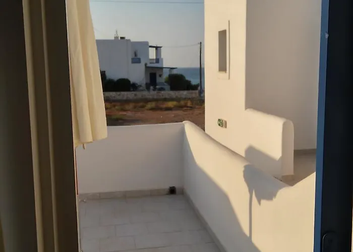 Bocamviglies By The Sea Naoussa