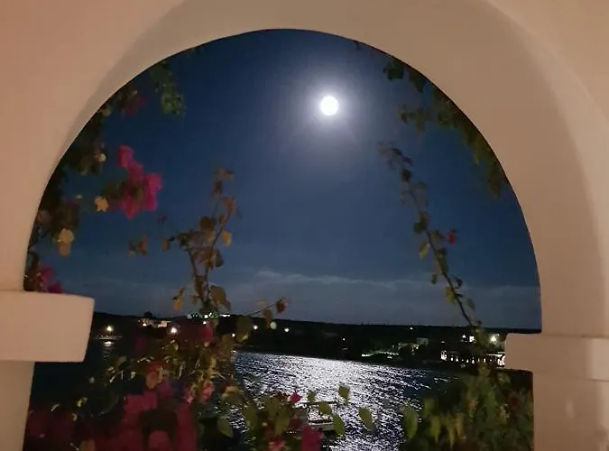 Bocamviglies By The Sea Affittacamere